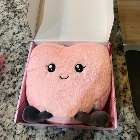Cute Plush Pink Heart Pillow Love Pillow Cushion Toy Throw Pillows Living Heart - Picture 1 of 7